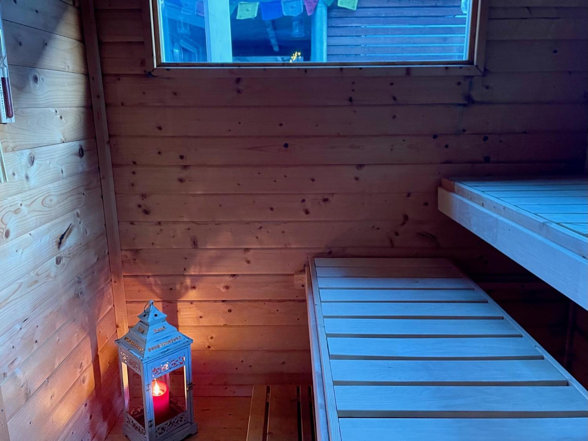 Modernes Holzhaus Im Skandinavischen Stil Mit Sauna, Garten Und 2 Katzen Norderstedt Exterior foto