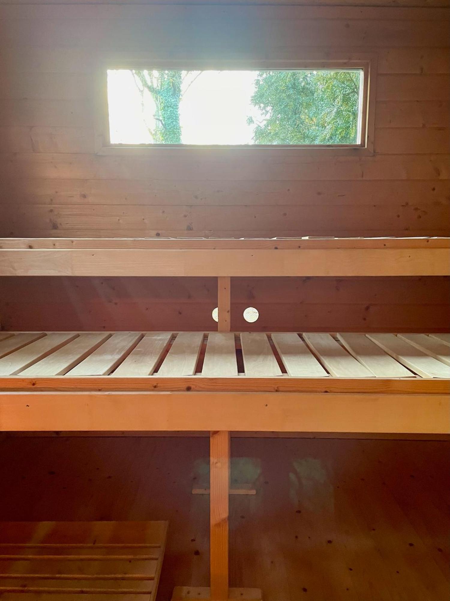 Modernes Holzhaus Im Skandinavischen Stil Mit Sauna, Garten Und 2 Katzen Norderstedt Exterior foto